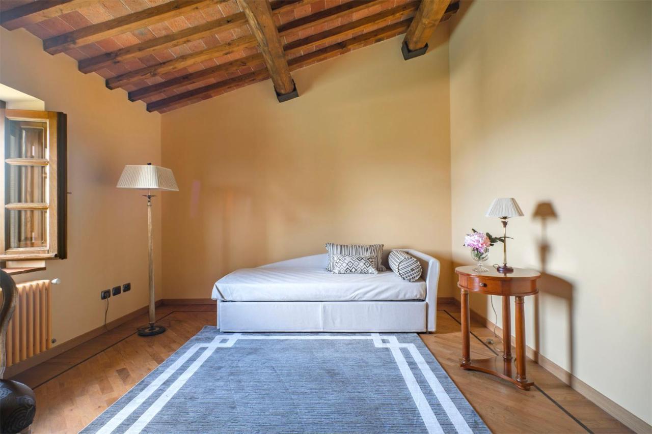 Casa Loretta, Your Luxurious Getaway With Stunning Views Nievole Exterior photo